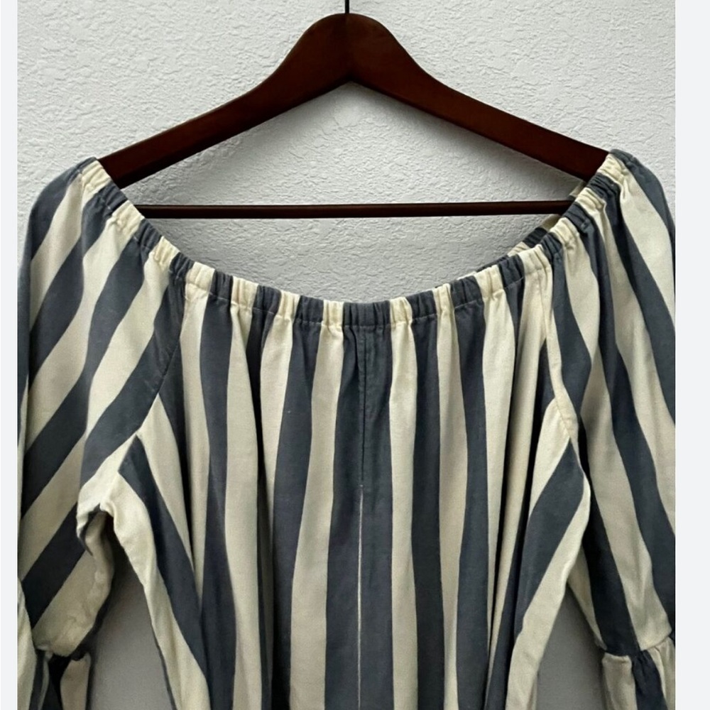 Miley & Molly striped blue/white off-shoulder top, size small